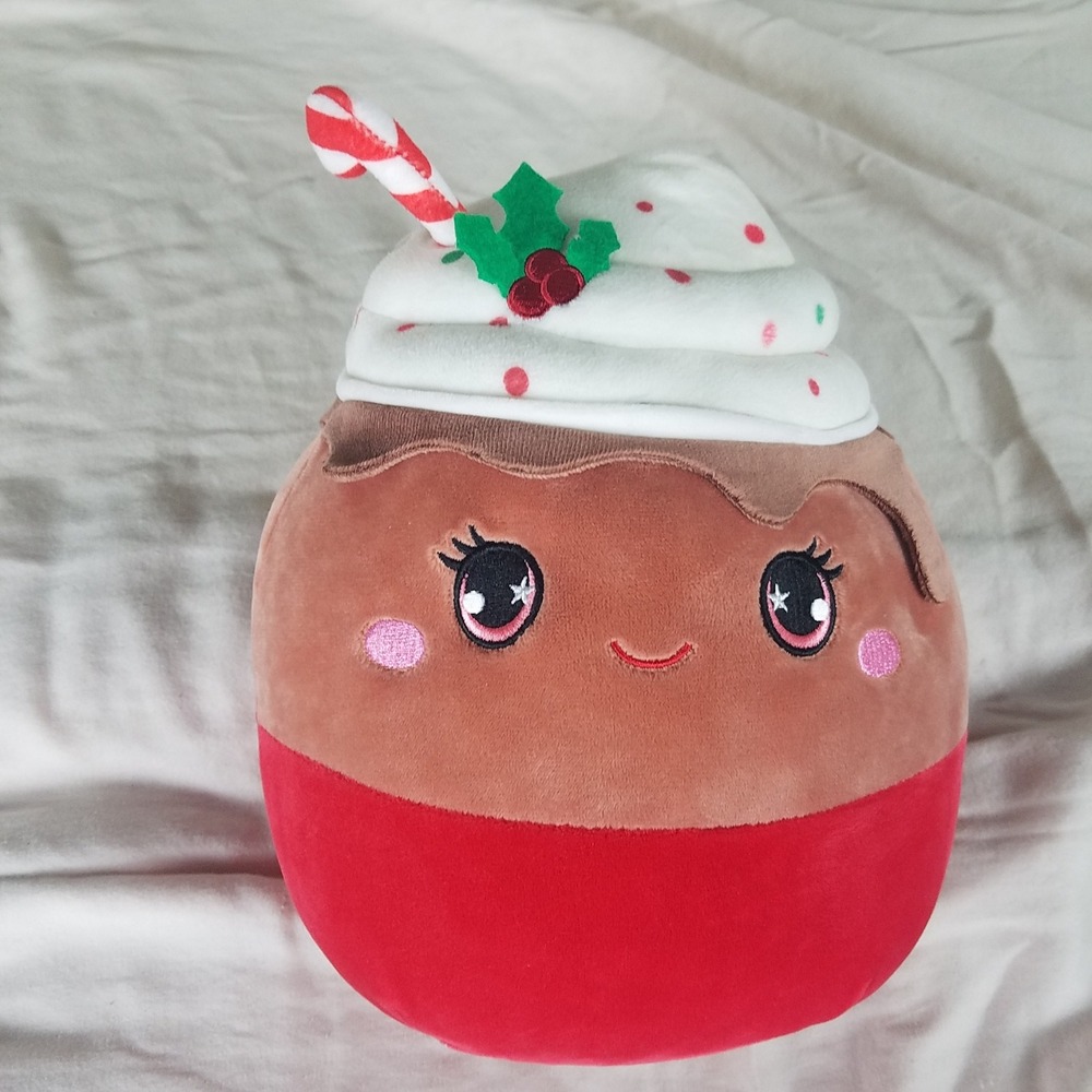 Squishmallows Sivi Hot Cocoa Plush 8 Inch Red NWOT Christmas Candy Cane Straw